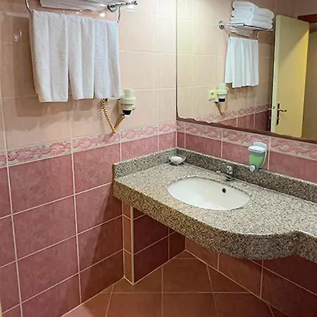 Benler Otel Laleli Istanbul Exterior foto